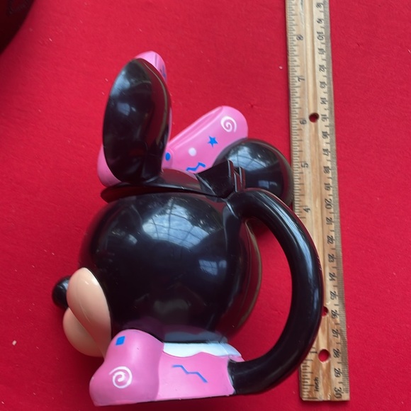 COLLECTABLE DISNEY ON ICE MINNIE FLIP TOP MUG - Picture 5 of 5